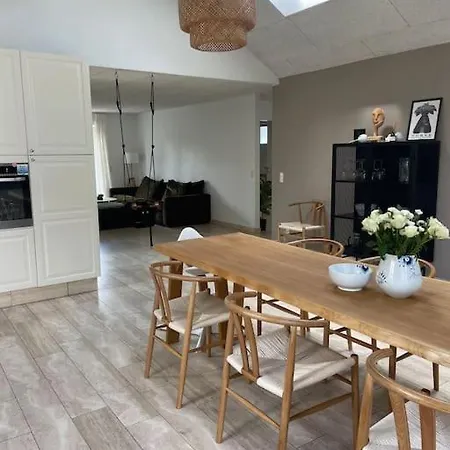 Welcome To The White House